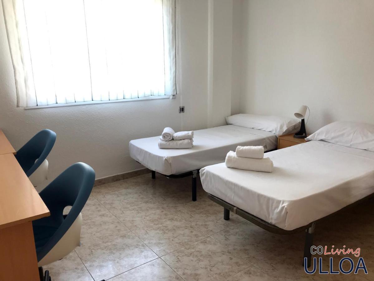 Coliving Ulloa Hotel Reus Exterior photo