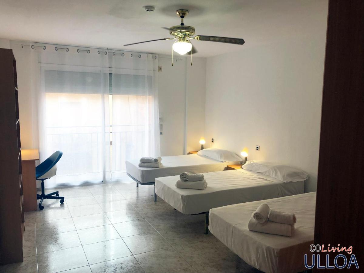 Coliving Ulloa Hotel Reus Exterior photo