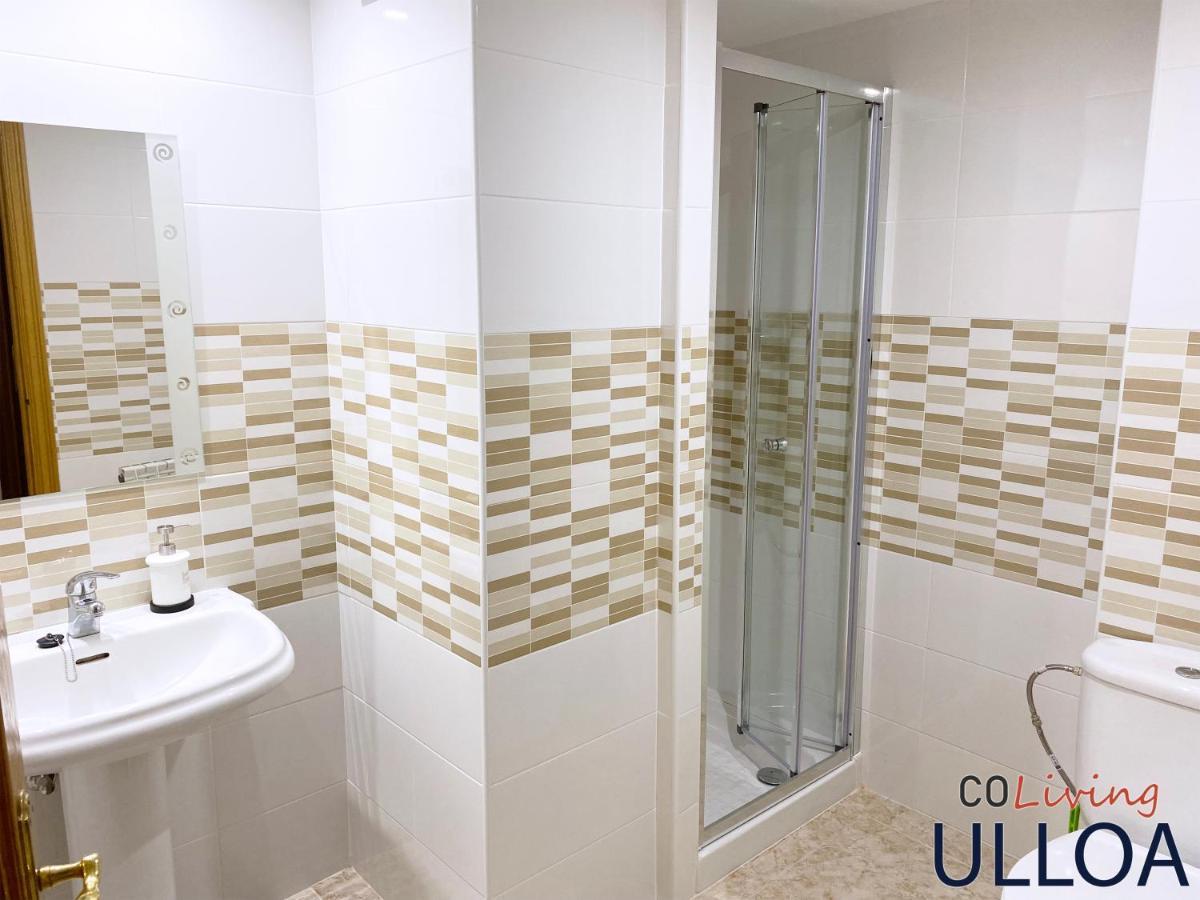 Coliving Ulloa Hotel Reus Exterior photo